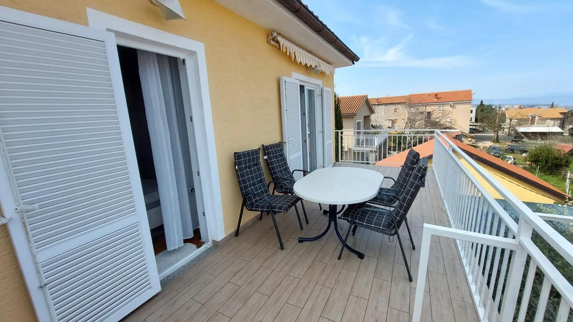 Apartments Maletic Malinska 0*,  Croatia